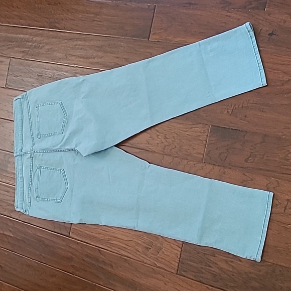 LOGO by Lori Goldstein Light Teal Blue Distressed Straight Leg Jeans size 16 - Picture 3 of 11